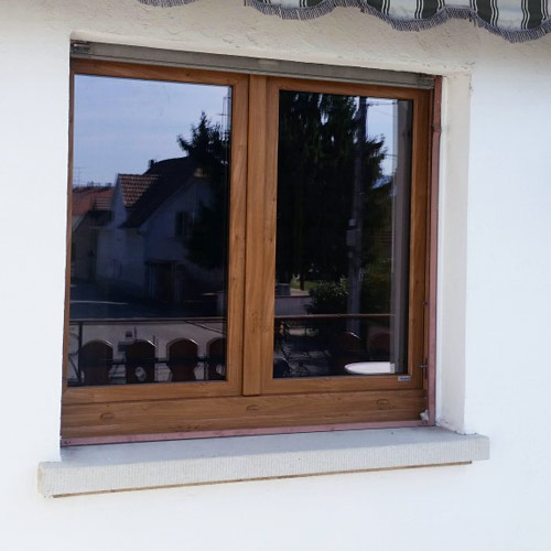 fenêtre en PVC couleur imitation bois